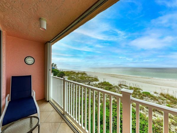 Luxury Beachfront Anna Maria Vacation Rental