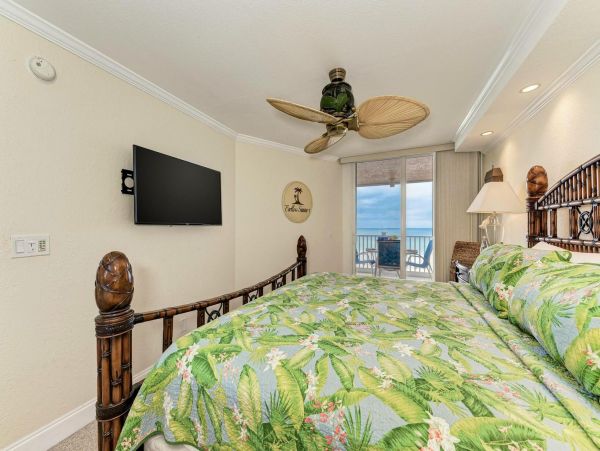 Luxury Beachfront Anna Maria Vacation Rental