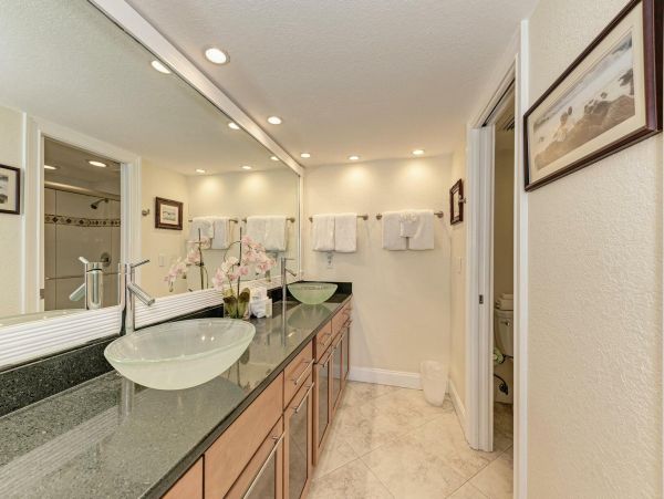 Luxury Beachfront Anna Maria Vacation Rental