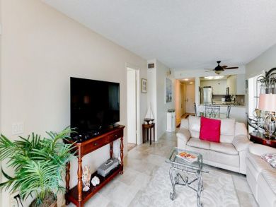 Two Bedroom Vacation Rental right on the Gulf of Mexico - additional view, photo 3