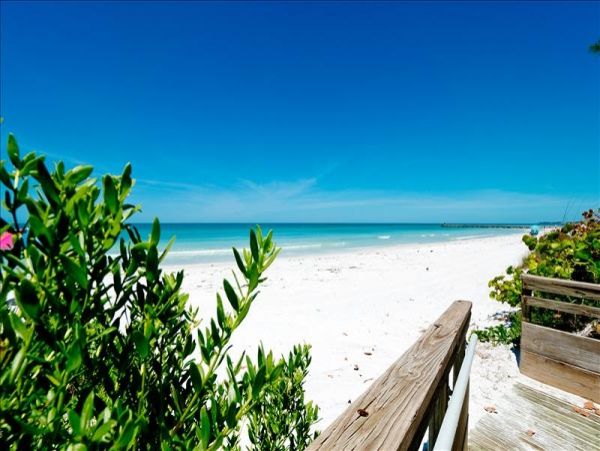 Anna Maria Island Two Bedroom Rental Property