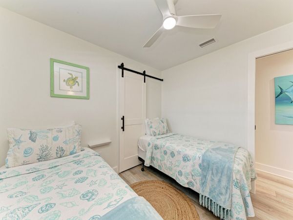 Holmes Beach Vacation Rental 2BR Florida Gulf Coast Beachfront Home