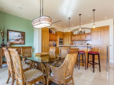 Dining Room & Kitchen