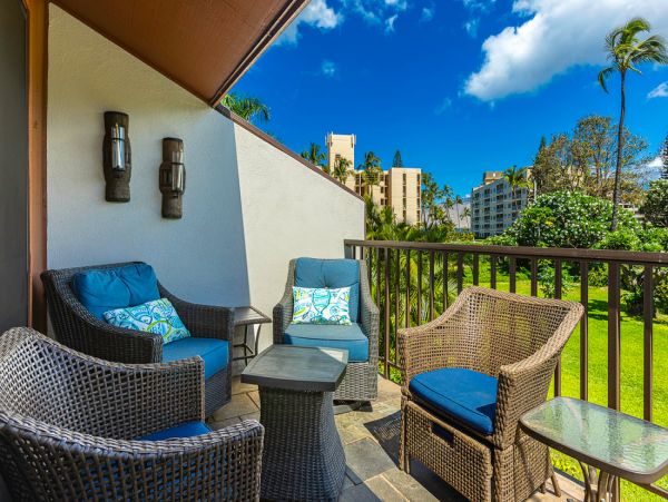 Beautifull Rental with 3 Bedrooms near Kalepolepo Beach