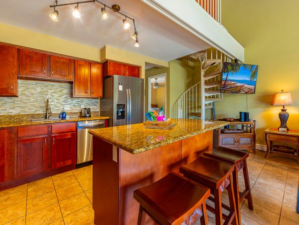 Beautifull Rental with 3 Bedrooms near Kalepolepo Beach