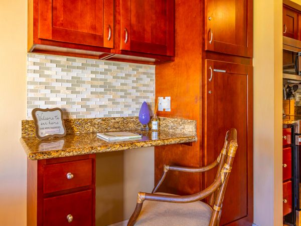 Beautifull Rental with 3 Bedrooms near Kalepolepo Beach