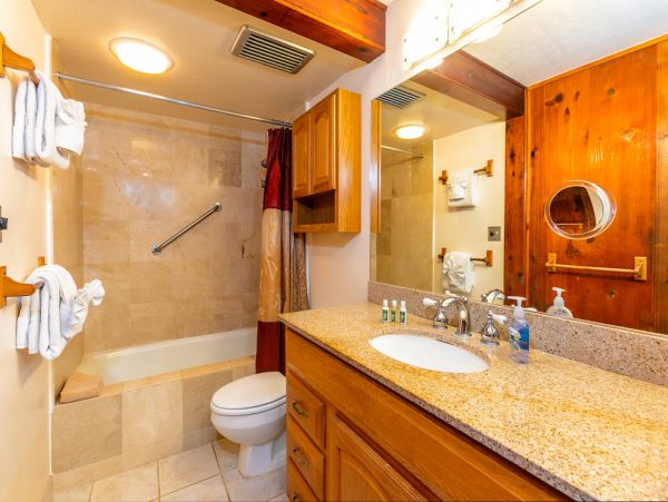 Lovely 3 Bedroom Condo in Kihei Sleeps 6