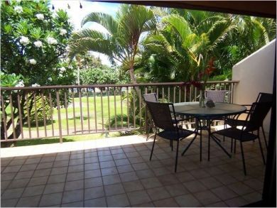 Lanai with table set