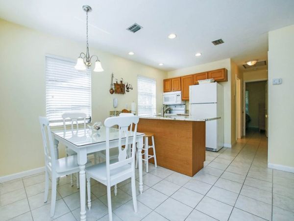 Short Walk to Beach Captiva Vacation Duplex Two Bedroom