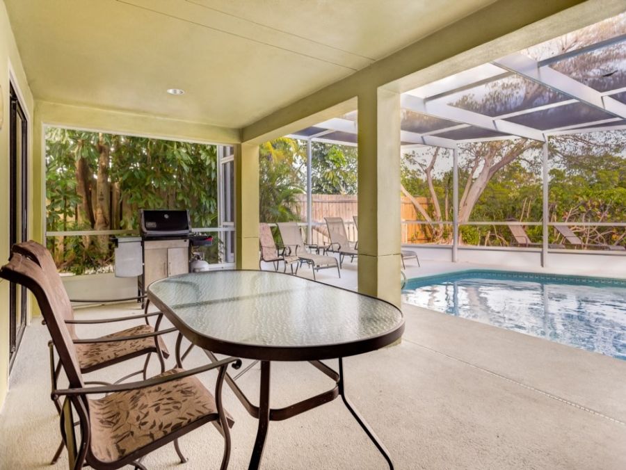 5 Bedroom Captiva Vacation Rental Home with Pool