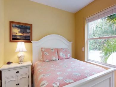 Anna Maria Island Pool Home - Vacation Rental - Sleeps 6
