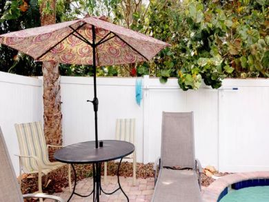 Anna Maria Island Pool Home - Vacation Rental - Sleeps 6
