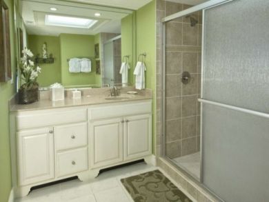 Guest bathroom with a walk in shower