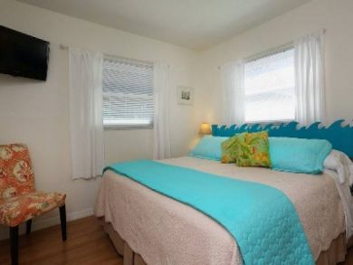 Holmes Beach Vacation Rental- Short Walk Beach