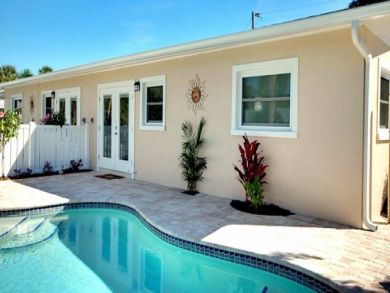 Holmes Beach Vacation Rental- Short Walk Beach