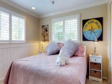 LOCATION LOCATION 3 Bedroom Anna Maria North End Pool Home