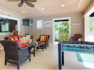 LOCATION LOCATION 3 Bedroom Anna Maria North End Pool Home