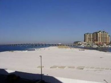 Destin Three Bedroom Rental Property Option