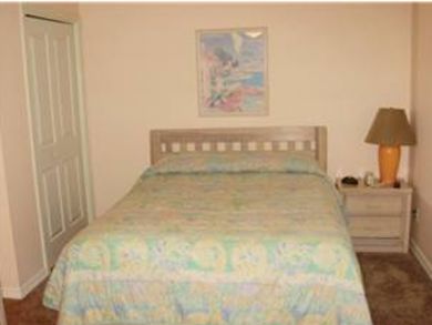 Bedroom with queen bed