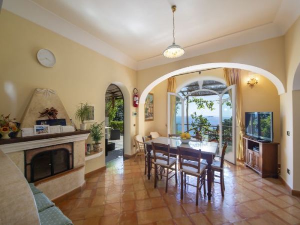 Positano 3 Bedroom Luxury Vacation Home with Private Pool
