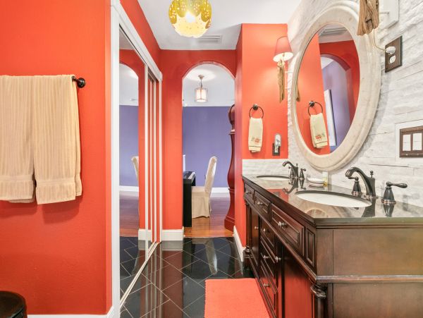 Bradenton Beach 3 Bedroom Rental 1 Block From the Sandy Beach