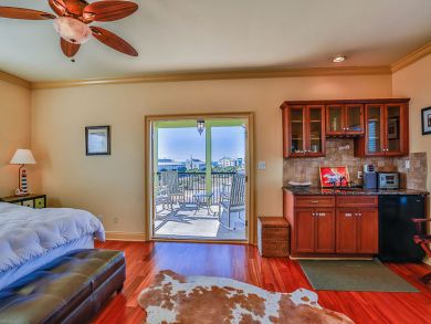 Beaches of South Walton Luxury 3 Bedrooms Sleeps 9 Guests