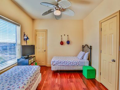 Beaches of South Walton Luxury 3 Bedrooms Sleeps 9 Guests