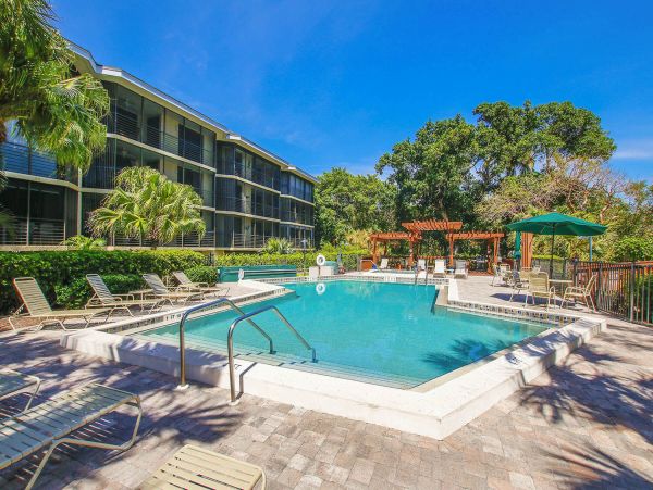 Sanibel Beachfront 3 Bedroom Condo with Views