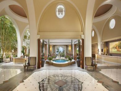 Breathtaking Lobby