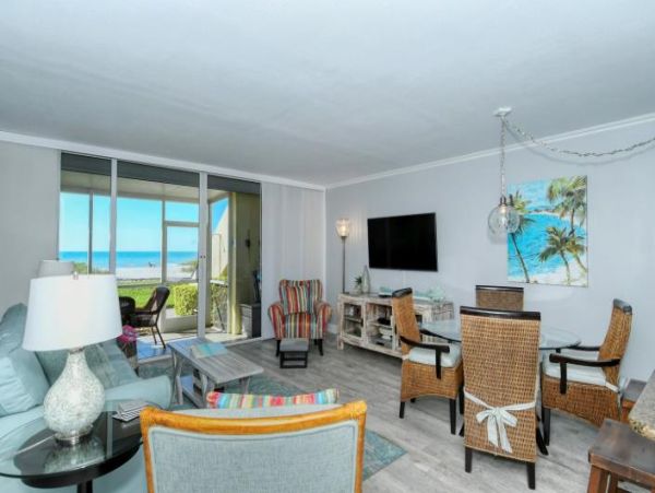 One of The Few Rentals on Longboat Key Beach Weekly Rental