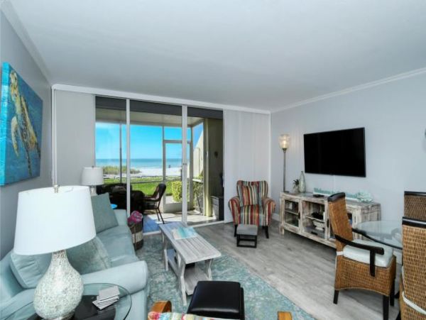 One of The Few Rentals on Longboat Key Beach Weekly Rental