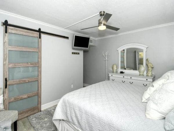 One of The Few Rentals on Longboat Key Beach Weekly Rental