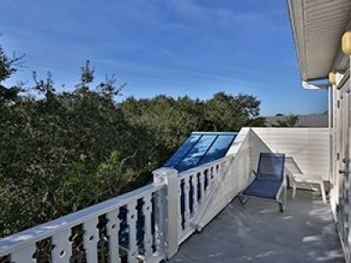 Balcony with sun loungers