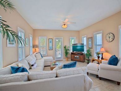 Miramar Beach Rental Three Min Walk to Beach