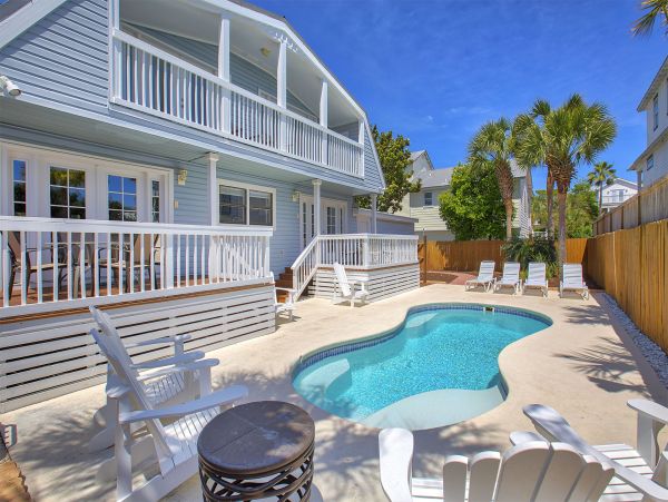 Luxury Five Bedroom Destin Vacation Home Sleeps 15 Guests