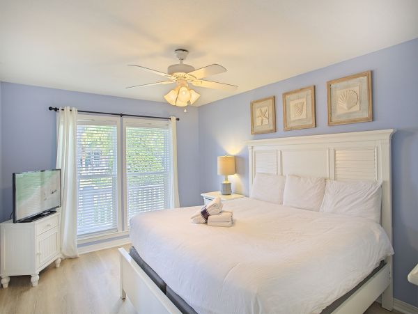Luxury Five Bedroom Destin Vacation Home Sleeps 15 Guests