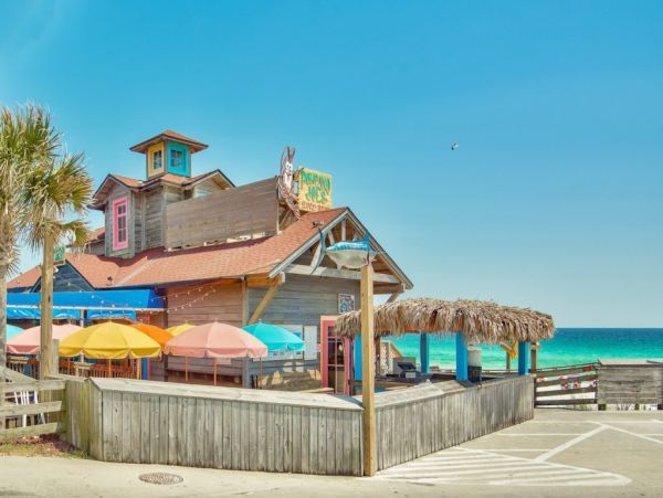 Miramar Rental 6 Bedrooms 110 Yards to Beach - Great Rates