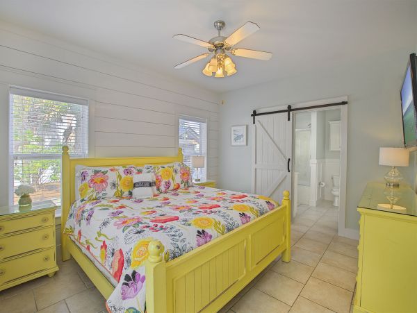 Luxury Miramar Beach Vacation Home  6-Bedroom Rental Private Pool & Tiki Bar