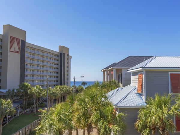 Luxury Miramar Beach Vacation Home  6-Bedroom Rental Private Pool & Tiki Bar