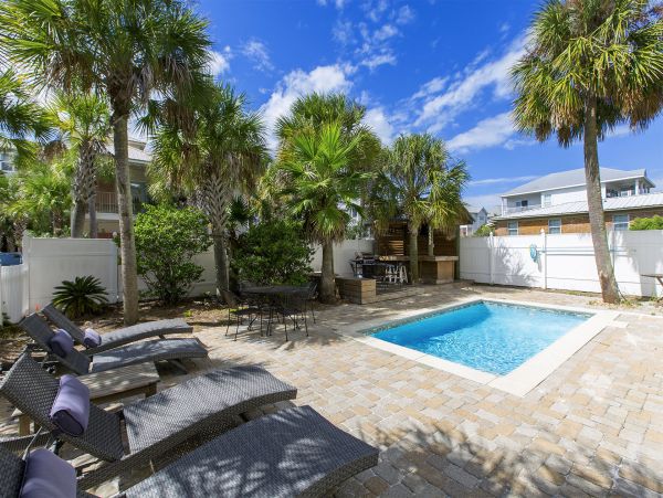 Luxury Miramar Beach Vacation Home  6-Bedroom Rental Private Pool & Tiki Bar