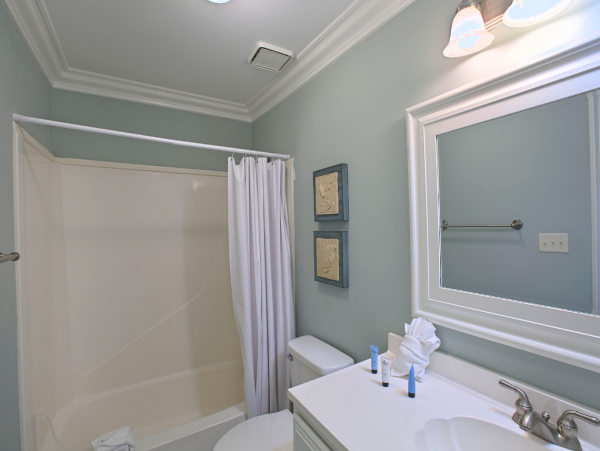 Posh Beach Front Luxury Rental with Sleep 20 What a Rental