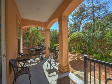 MIRAMAR BEACH 3 BEDROOM TOWNHOME