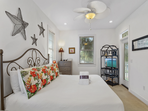 Destin Four Bedroom Vacation Home Main Home Plus Guest Home
