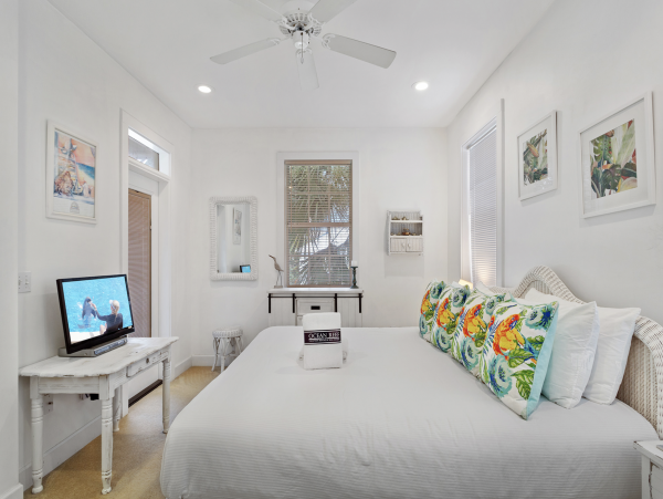 Destin Four Bedroom Vacation Home Main Home Plus Guest Home