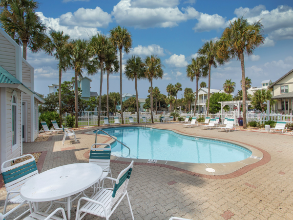 Destin Four Bedroom Vacation Home Main Home Plus Guest Home