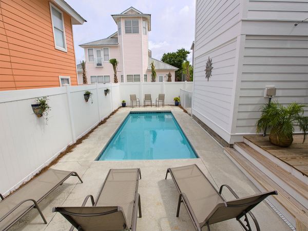 Destin Four Bedroom Vacation Home Main Home Plus Guest Home