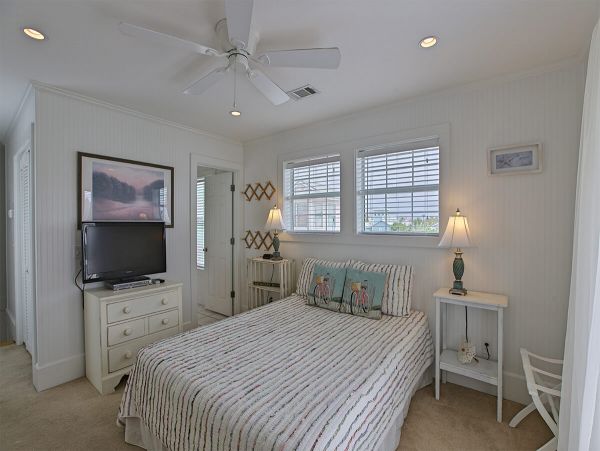 Destin Four Bedroom Vacation Home Main Home Plus Guest Home