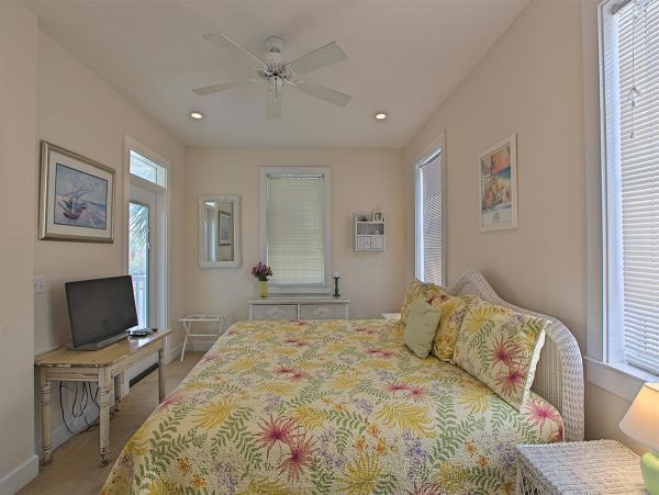 Destin Four Bedroom Vacation Home Main Home Plus Guest Home