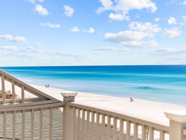 Gulf-front Miramar Beach Luxury Vacation Rental Four Bedrooms
