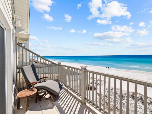 Gulf-front Miramar Beach Luxury Vacation Rental Four Bedrooms
